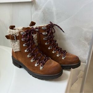 New sam edelman laceup combat boots with suede and shearing size 6.5